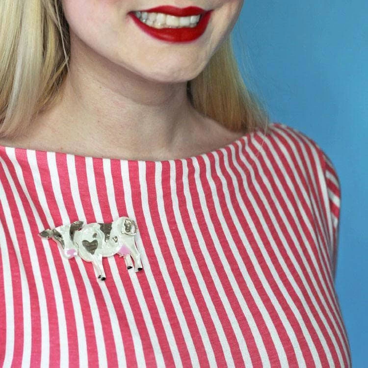 Clara-Bell Cow Brooch 5 Clara-Bell Cow Brooch - Image 3
