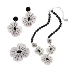 Remembrance Poppy Box - White