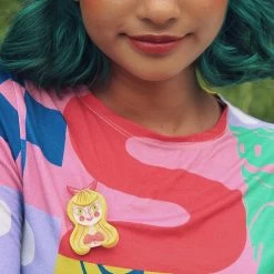 Erstwilder -Erstwilder bh7555 6000 a curiouser curiouser alice brooch model