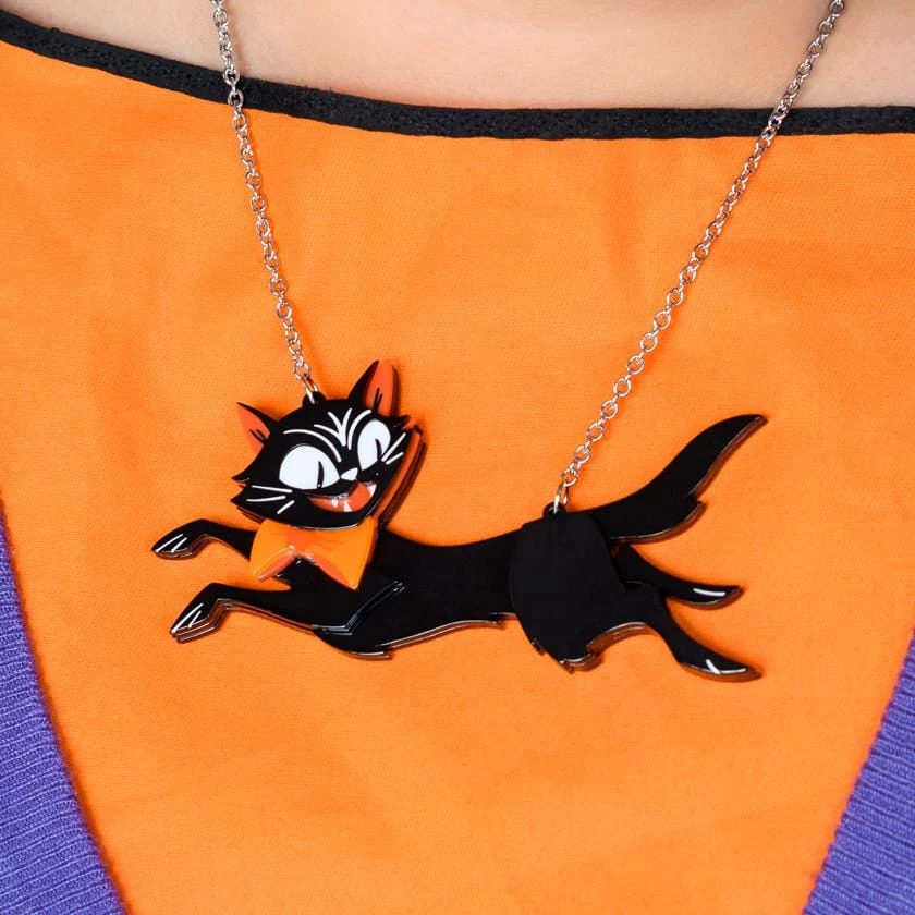 Chilling Chase Necklace 4 Chilling Chase Necklace - Image 2