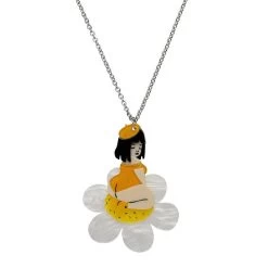 Sweet Marguerite Necklace