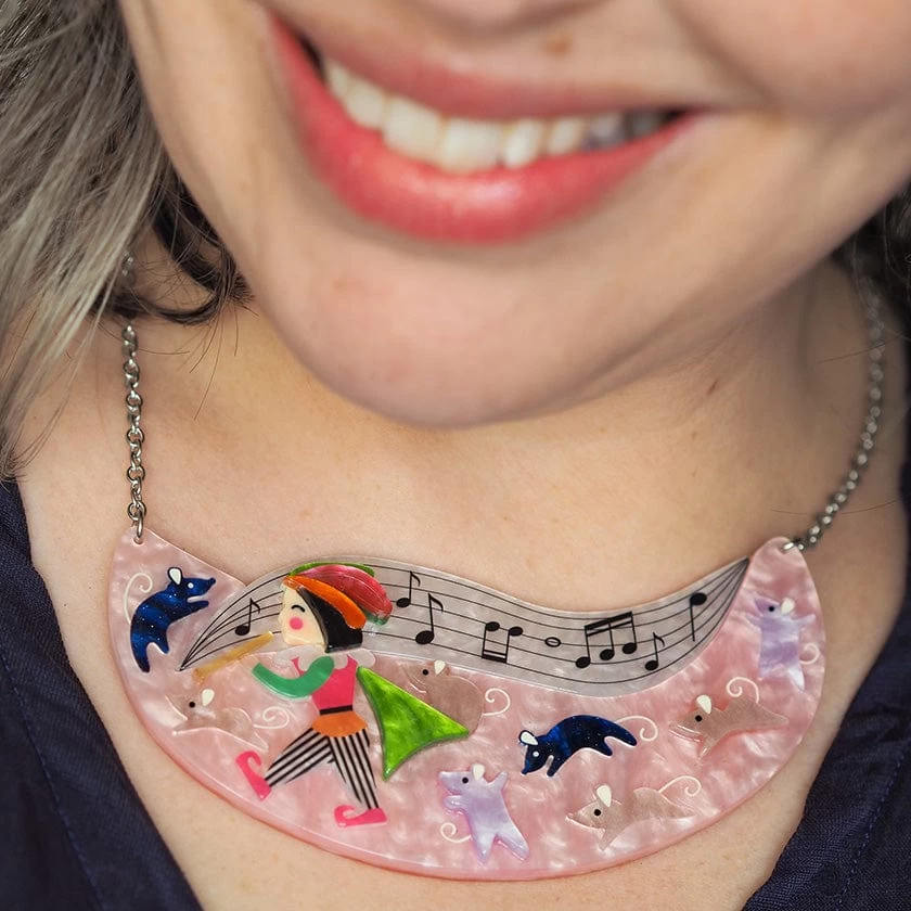 Pest Control Necklace 4 Pest Control Necklace - Image 2